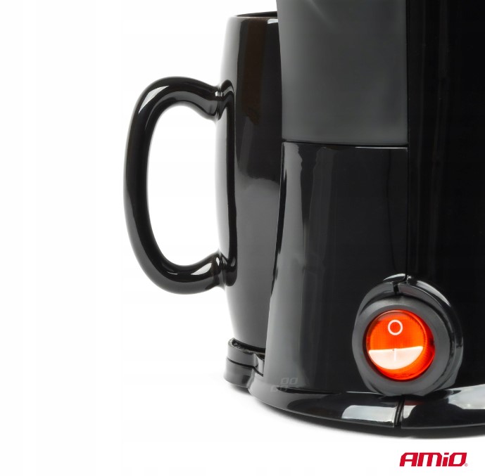 praktický kávovar do auta